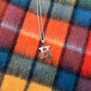 NWT Silver Chain Initial Necklace